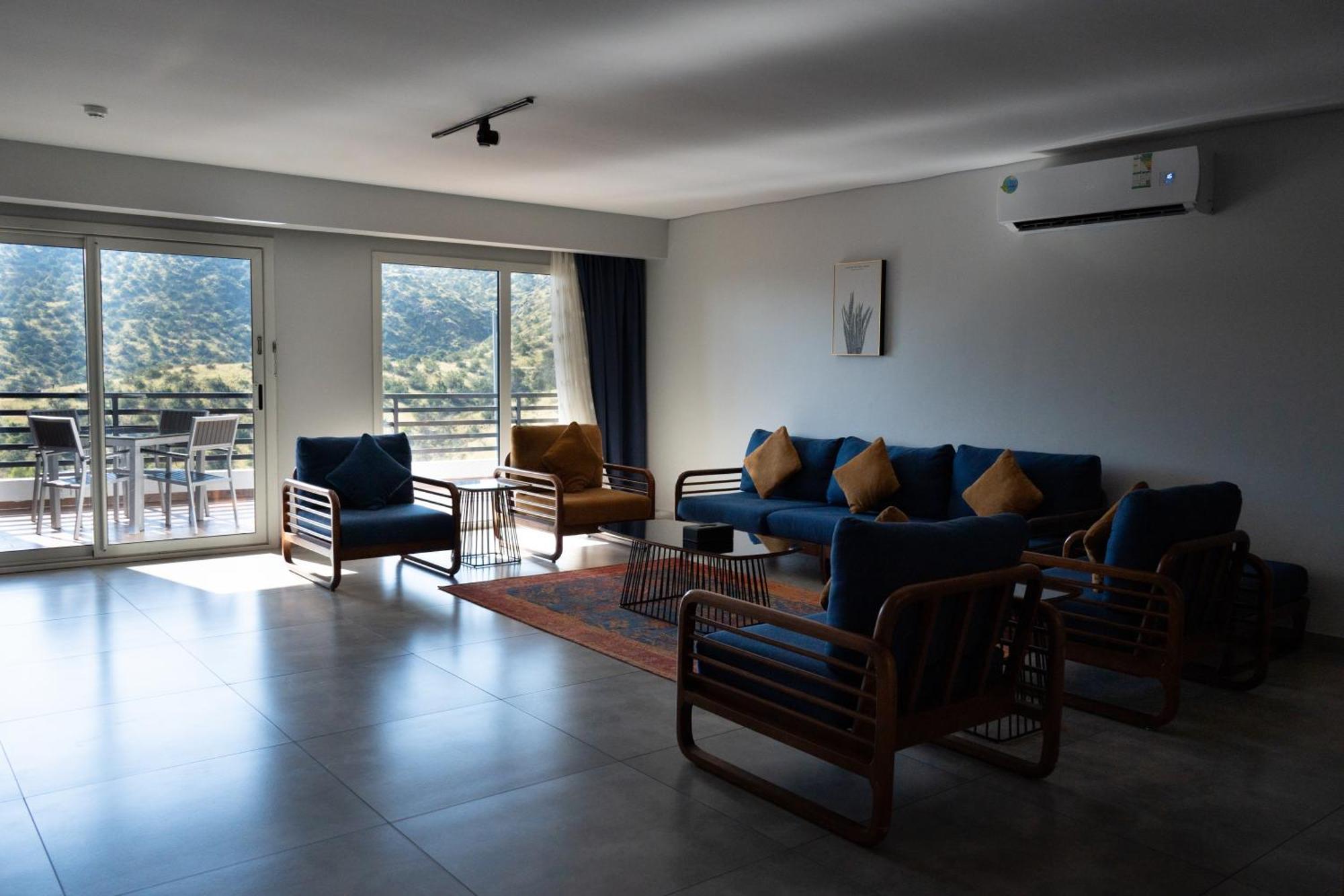 Rosemary Aparthotel Ash Shafā Екстериор снимка